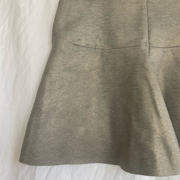 COS Metallic Mini Skirt Size Small - Picture 4 of 9